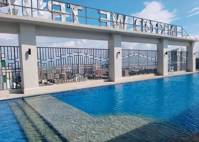 One Taft Residences In Malate Hotel